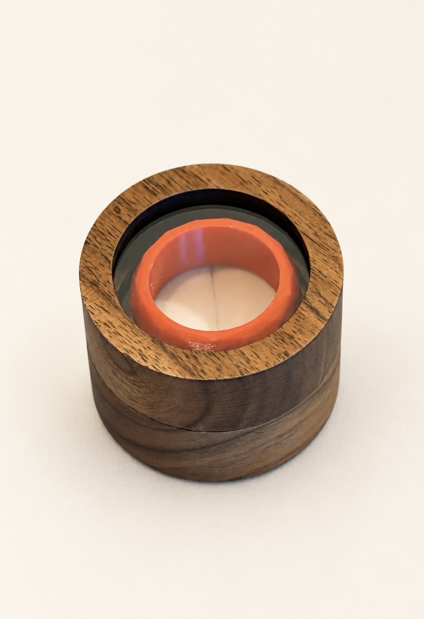 SAXELIER ligature presented inside its protective presentation box